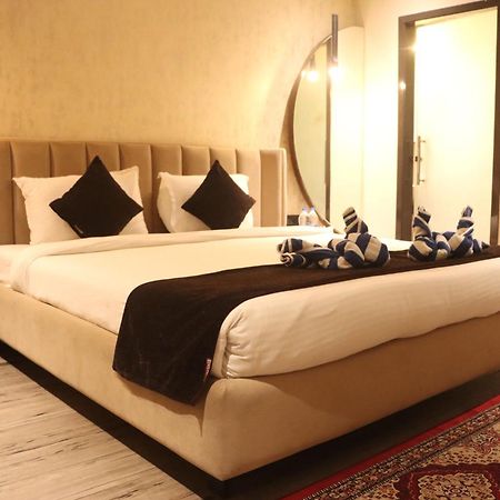 Motel Bilaspur City Extérieur photo