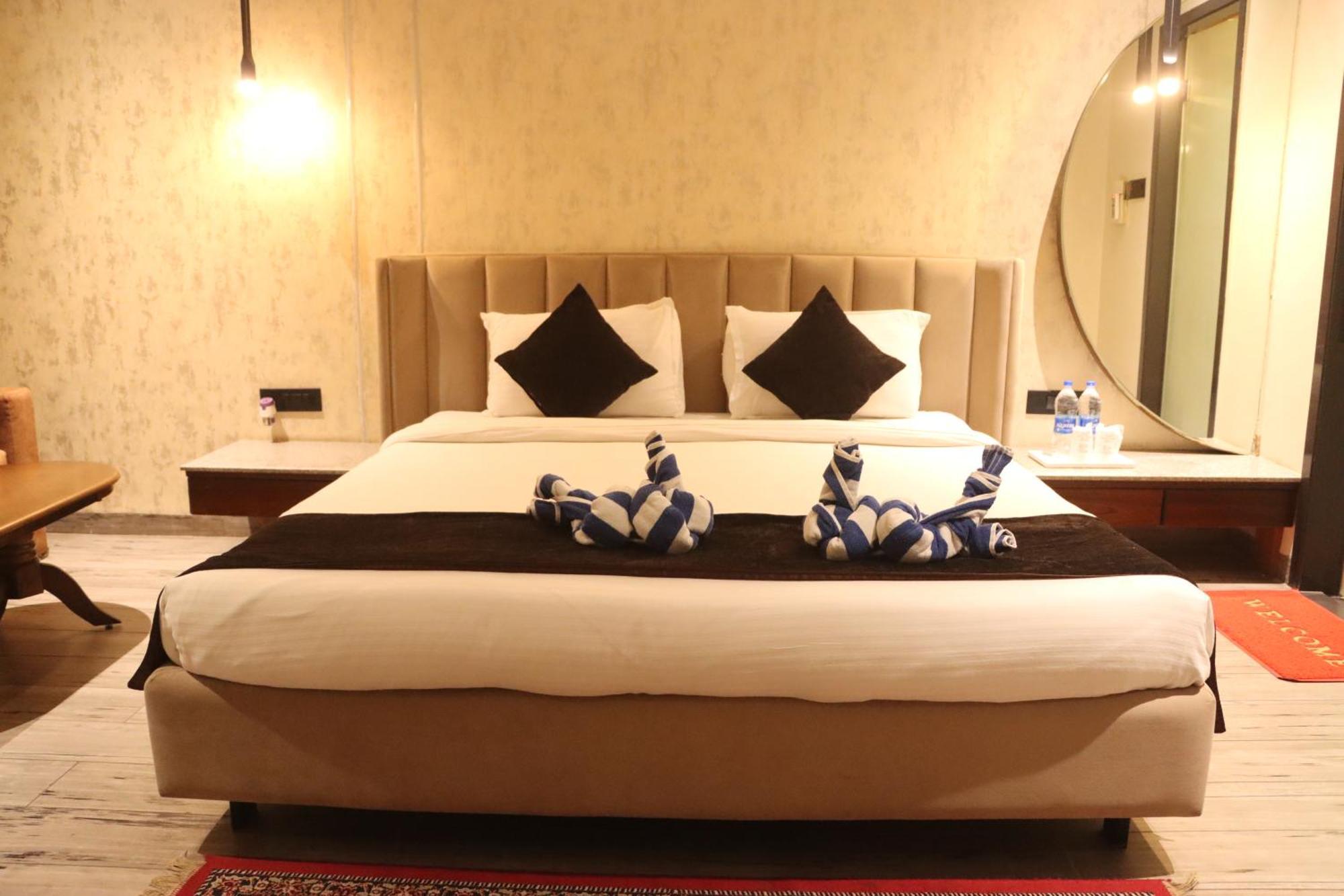 Motel Bilaspur City Extérieur photo