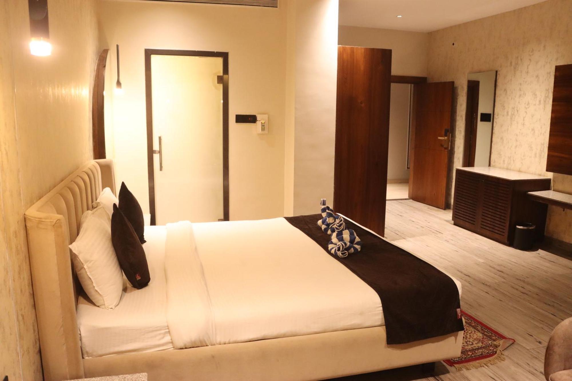 Motel Bilaspur City Extérieur photo